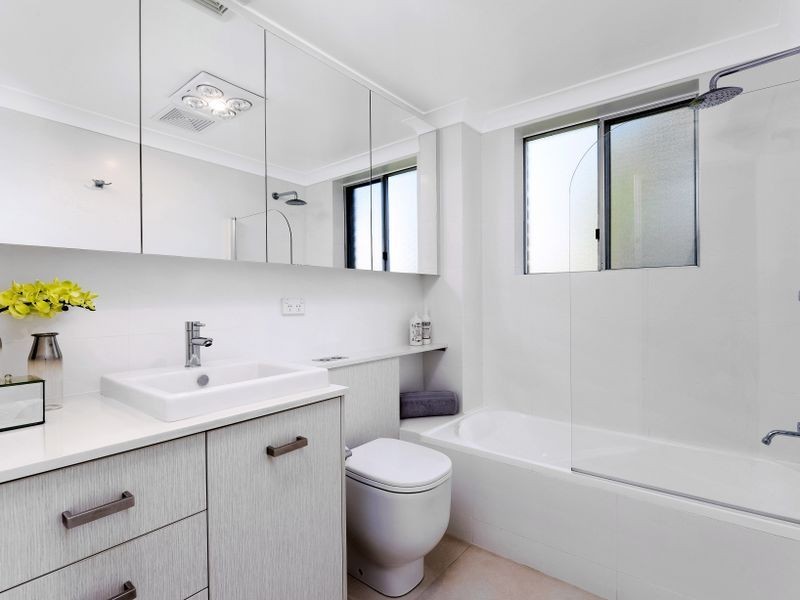 2/153-155 Burns Bay Road, Lane Cove NSW 2066