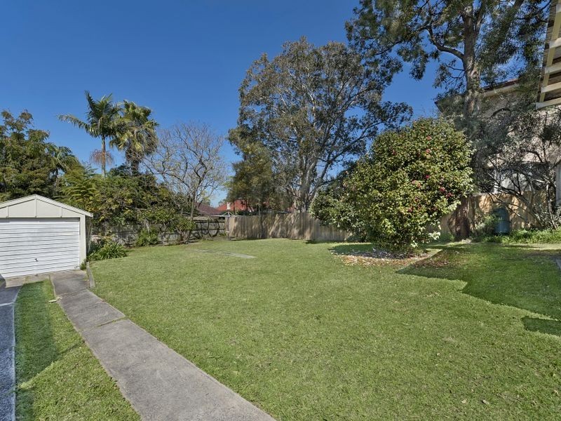 24 Matthews Avenue, Lane Cove NSW 2066