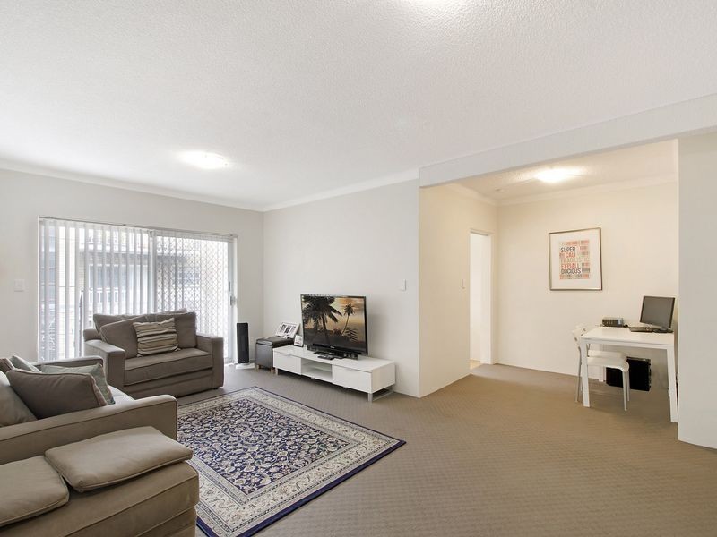 18/127 Burns Bay Rd, Lane Cove NSW 2066