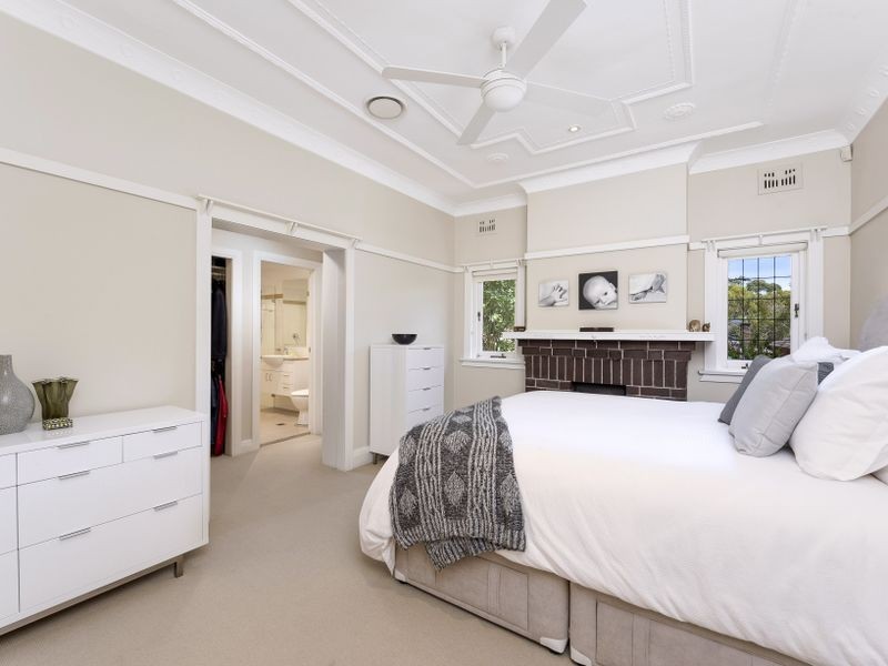 76 Centennial Avenue, Lane Cove NSW 2066