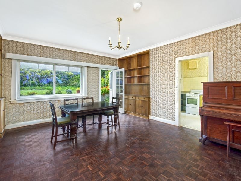 39 Kingslangley Road, Greenwich NSW 2065