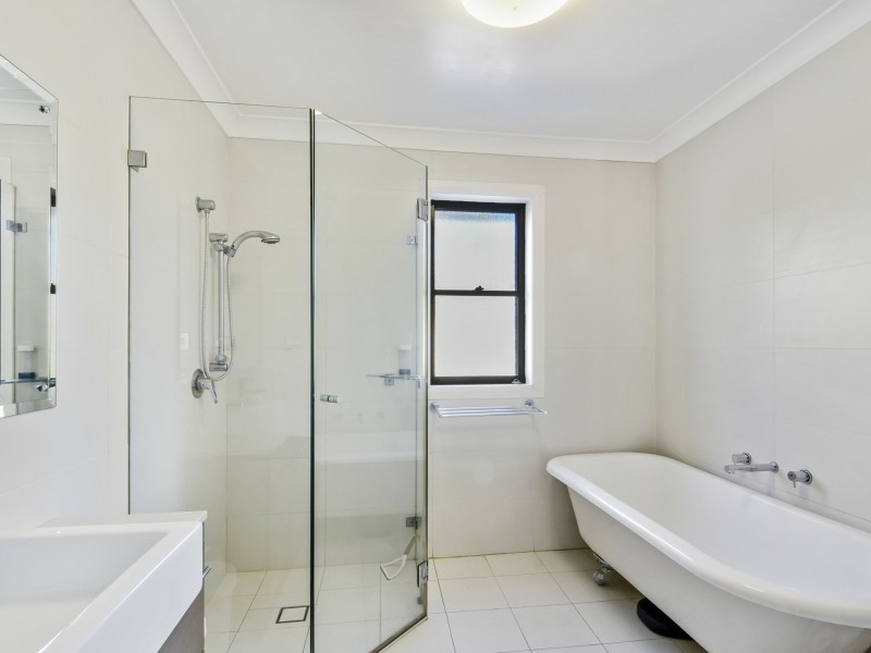 9 Walkers Drive, Lane Cove NSW 2066