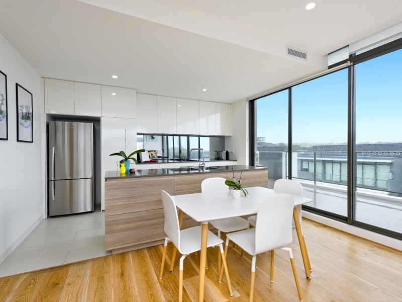 701/8 Waterview Drive, Lane Cove NSW 2066