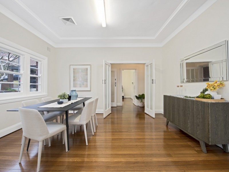 18 Thomas Avenue, Roseville NSW 2069