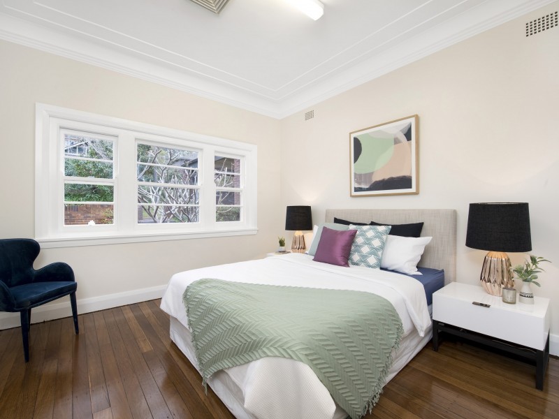 18 Thomas Avenue, Roseville NSW 2069