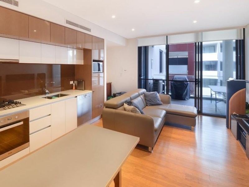 C105/7-13 Centennial Ave, Lane Cove NSW 2066