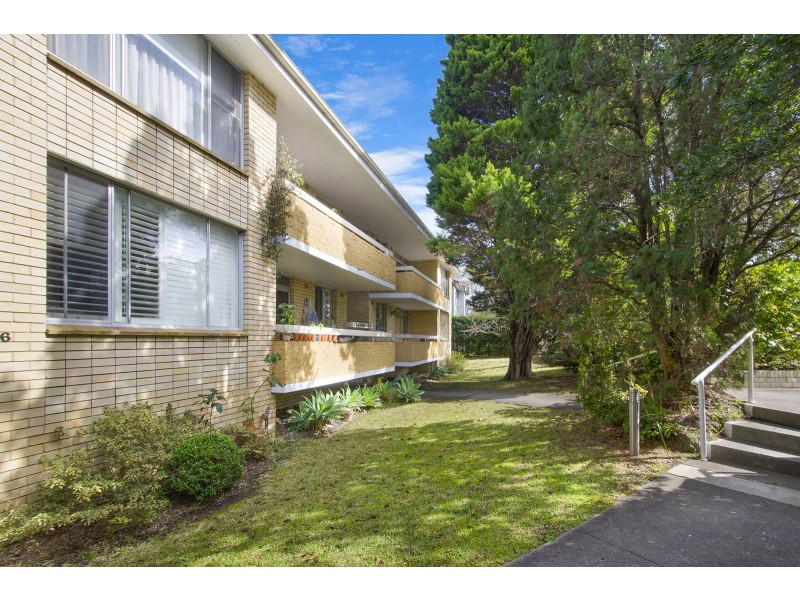 16/108 Burns Bay Road, Lane Cove NSW 2066