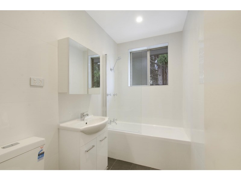 9/96 Burns Bay Rd, Lane Cove NSW 2066