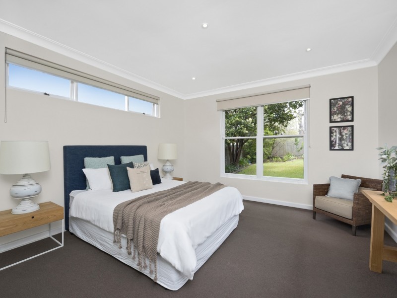 8 Hinkler Cr, Lane Cove NSW 2066