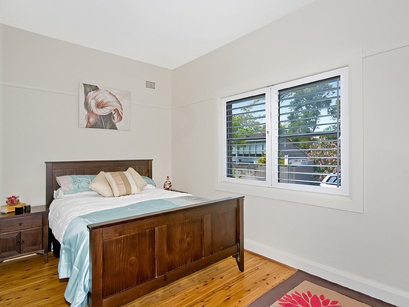 2/10 Commodore Street, Mcmahons Point NSW 2060