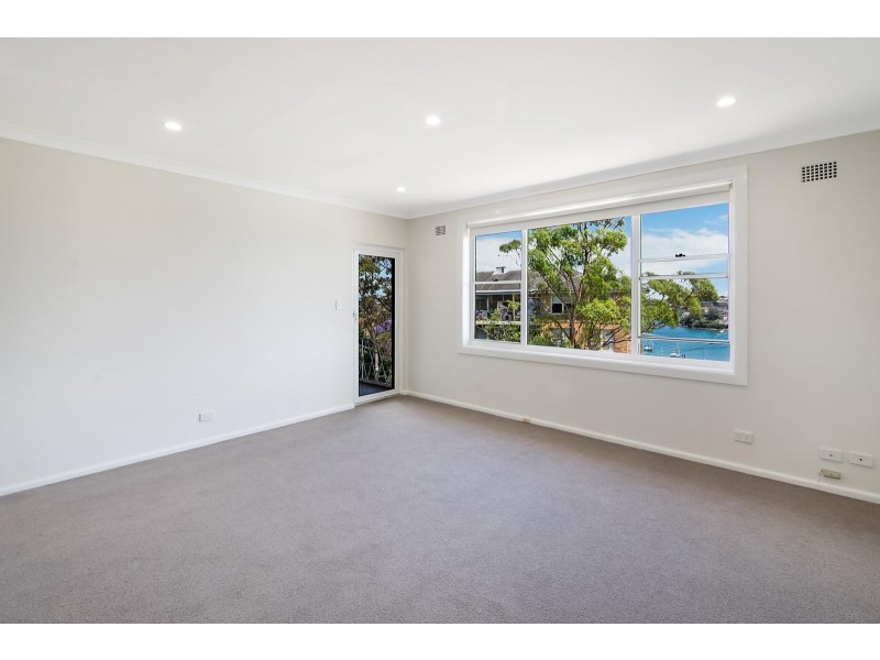 16/4 Landenburg Pl, Greenwich NSW 2065