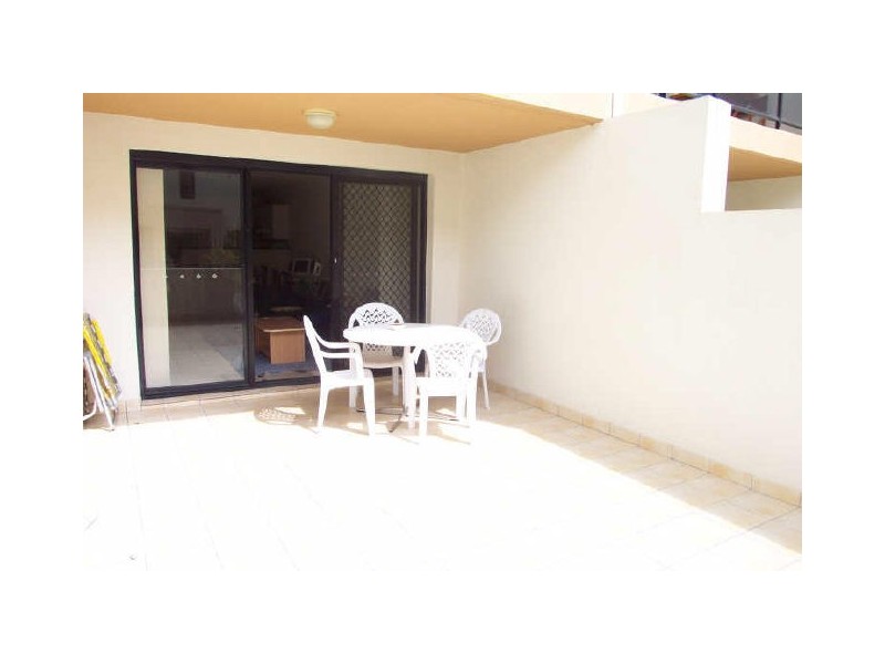 4/2 Taylors Drive, Lane Cove NSW 2066