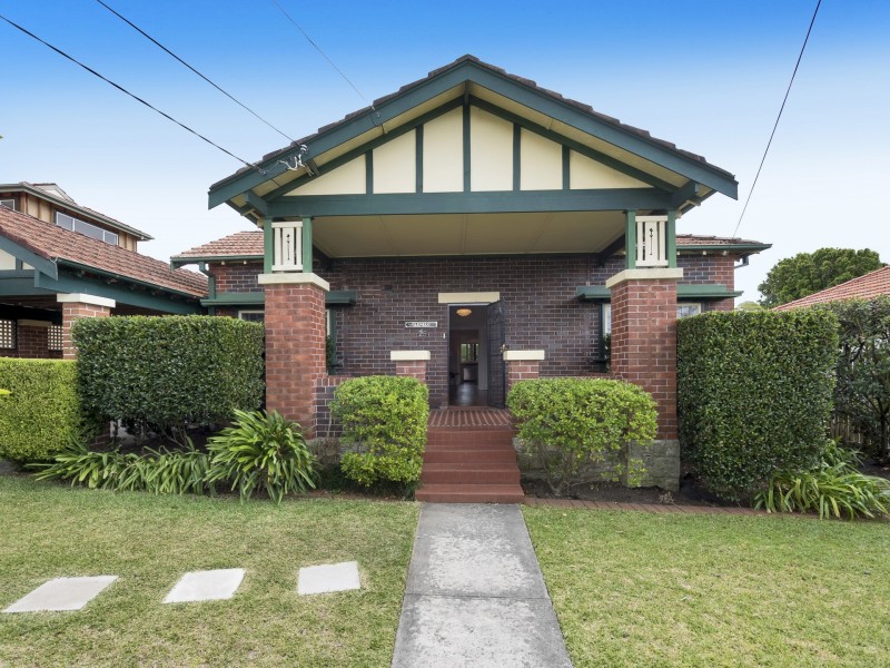 25 Alexander Avenue, Willoughby NSW 2068