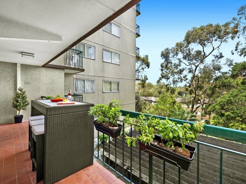 33/300A Burns Bay Road, Lane Cove NSW 2066