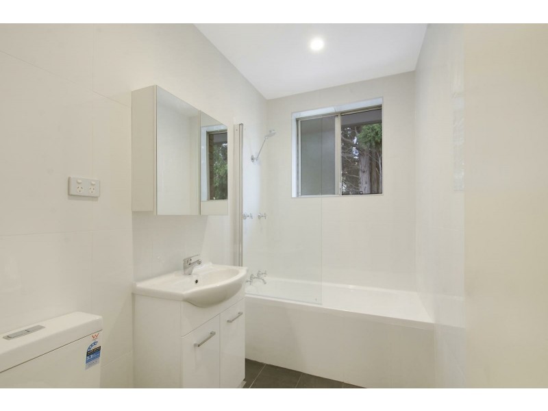 10/96 Burns Bay Road, Lane Cove NSW 2066