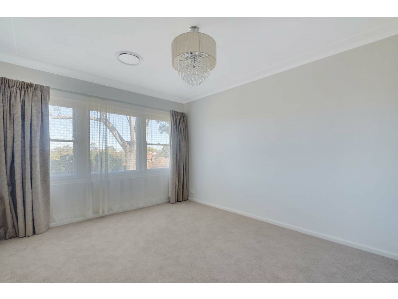 2 Cambridge Road, Artarmon NSW 2064