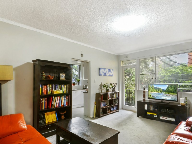 2/102 Burns Bay Road, Lane Cove NSW 2066