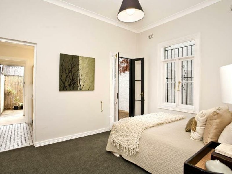 12 Carrington Street, Balmain NSW 2041