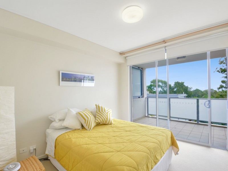 2305/1-8 Nield Ave, Greenwich NSW 2065