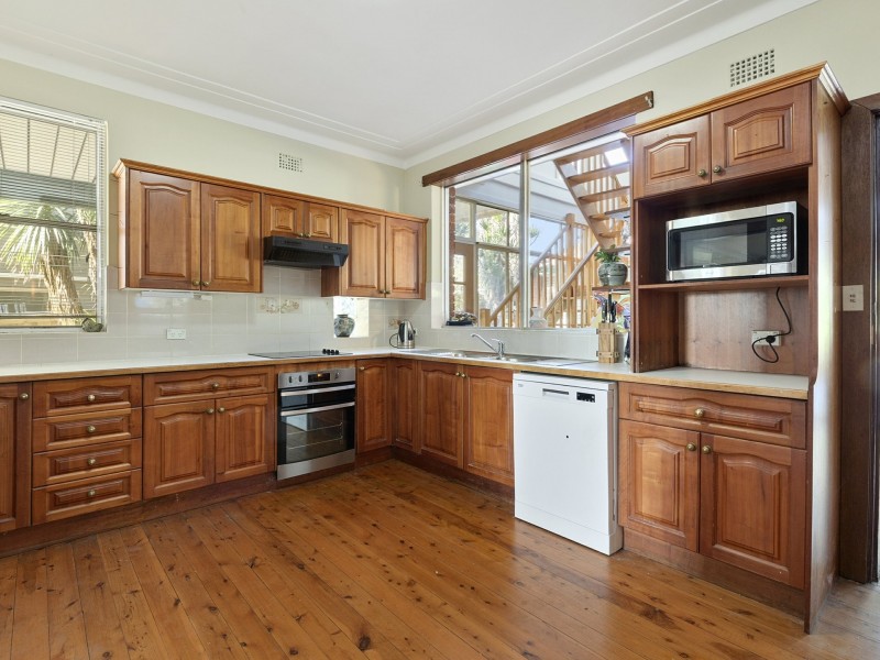 18 Hart Street, Lane Cove North NSW 2066