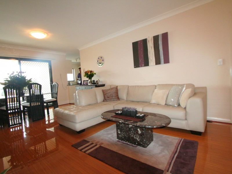 13/4 Taylors Drive, Lane Cove NSW 2066