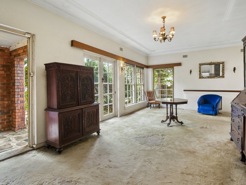 220 Burns Bay Road, Lane Cove NSW 2066