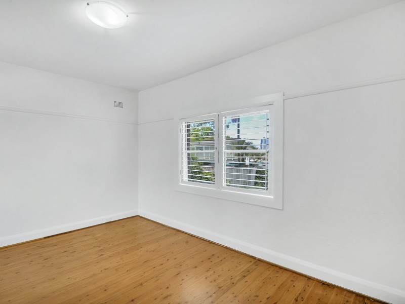 2/10 Commodore Street, Mcmahons Point NSW 2060