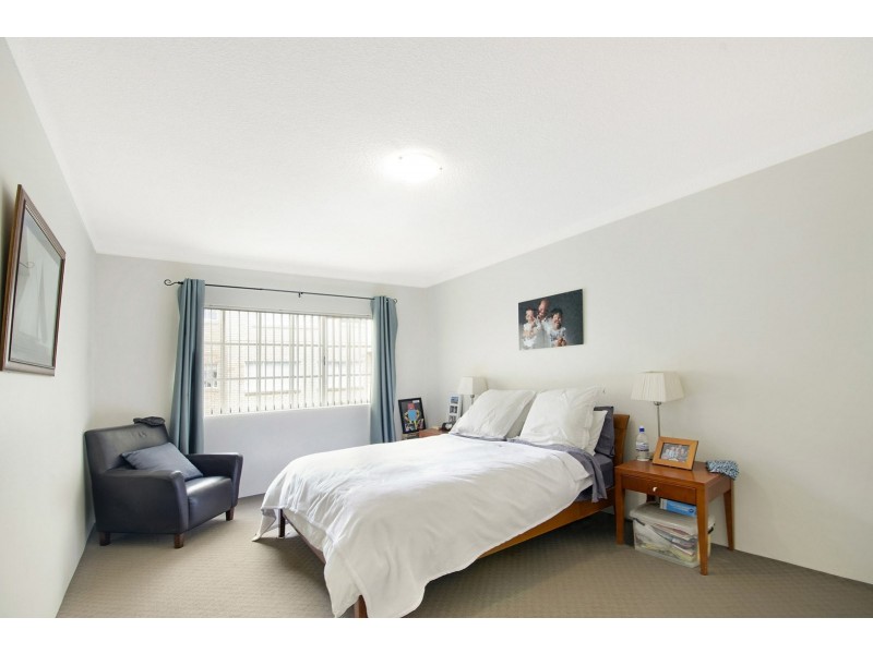 18/127 Burns Bay Road, Lane Cove NSW 2066