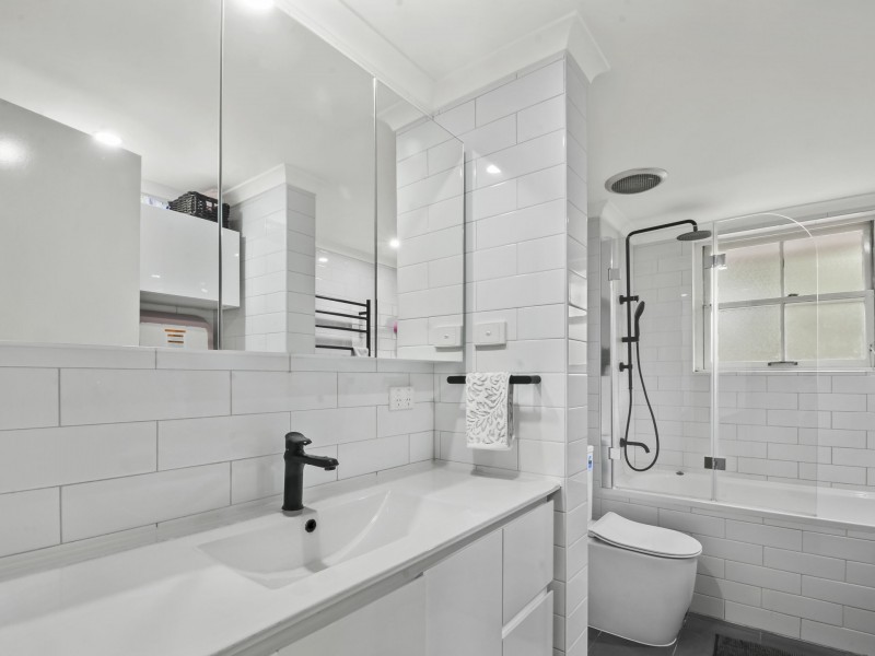 27/73-75 Burns Bay Road, Lane Cove NSW 2066