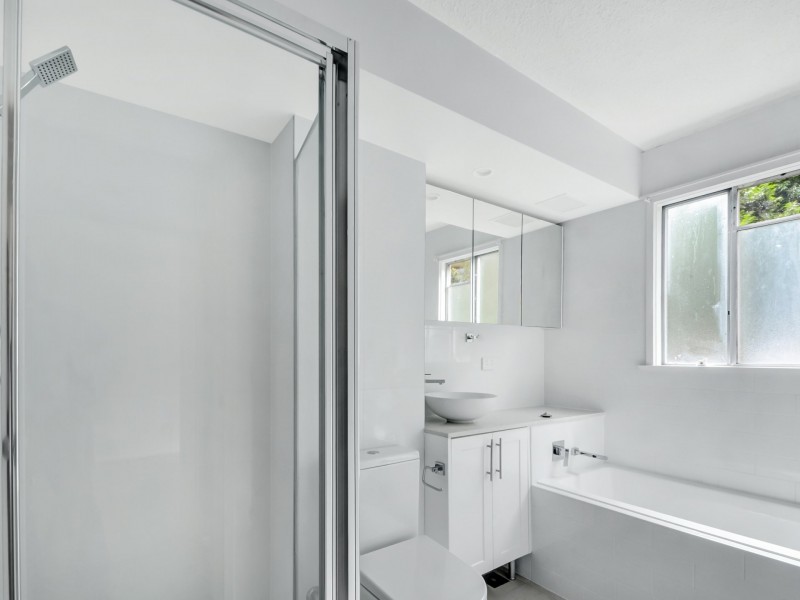 8/300c Burns Bay Road, Lane Cove NSW 2066