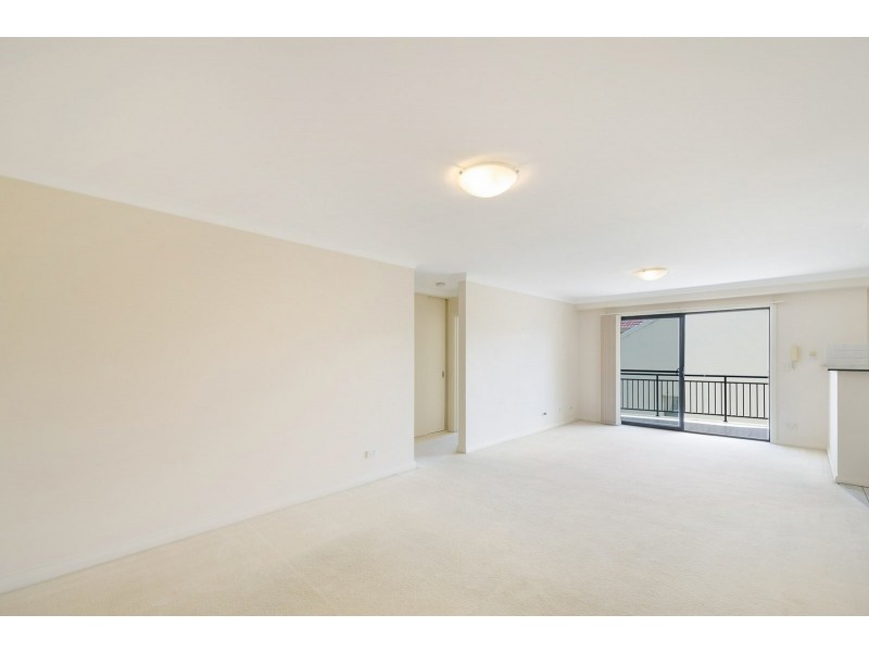 8/45 Walkers Drive, Lane Cove NSW 2066