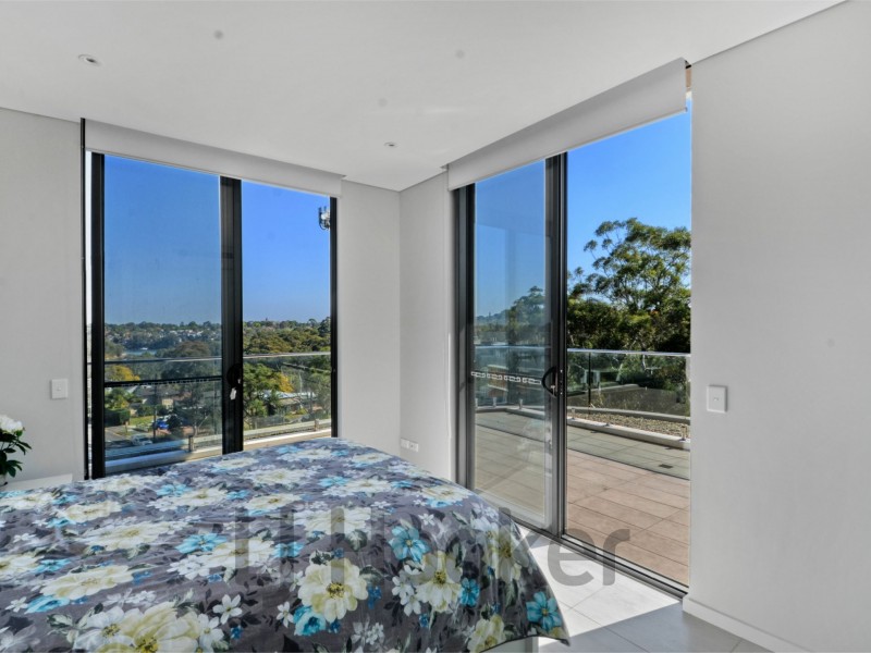 802/2 Waterview Drive, Lane Cove NSW 2066