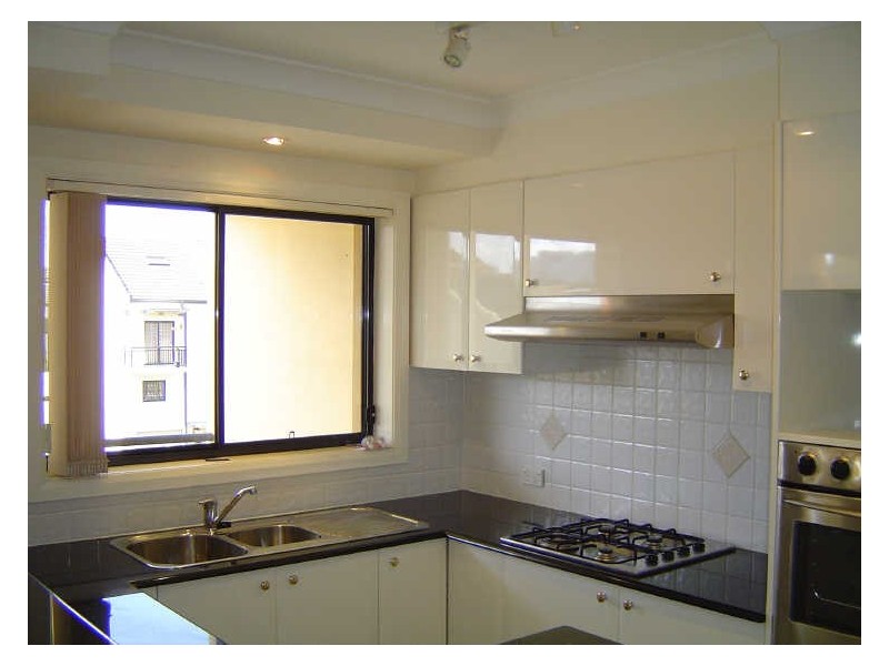 8/45 Walkers Drive, Lane Cove NSW 2066