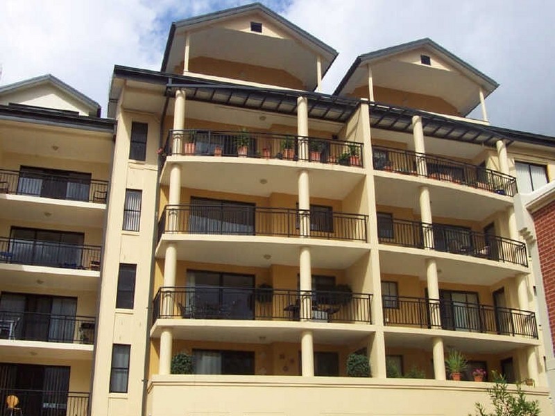 8/45 Walkers Drive, Lane Cove NSW 2066