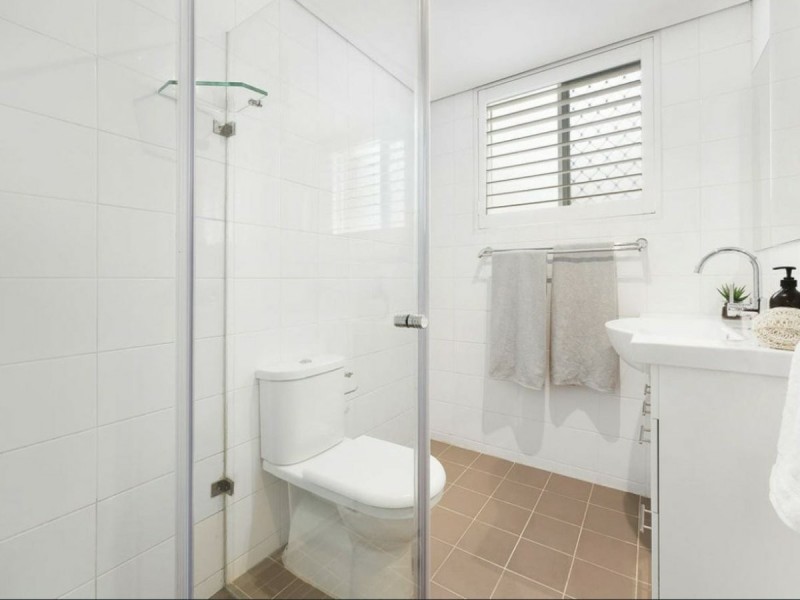 1/2 Huxtable Avenue, Lane Cove NSW 2066