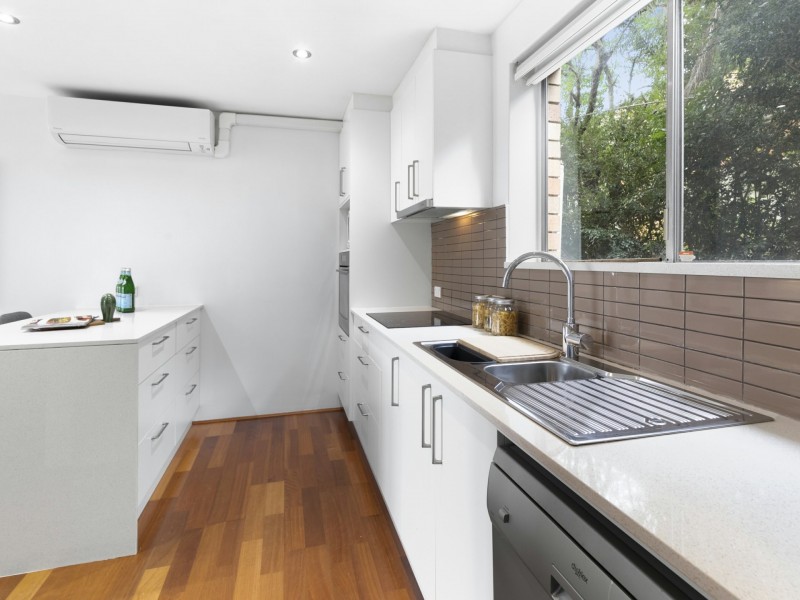 16/143 Burns Bay Road, Lane Cove NSW 2066