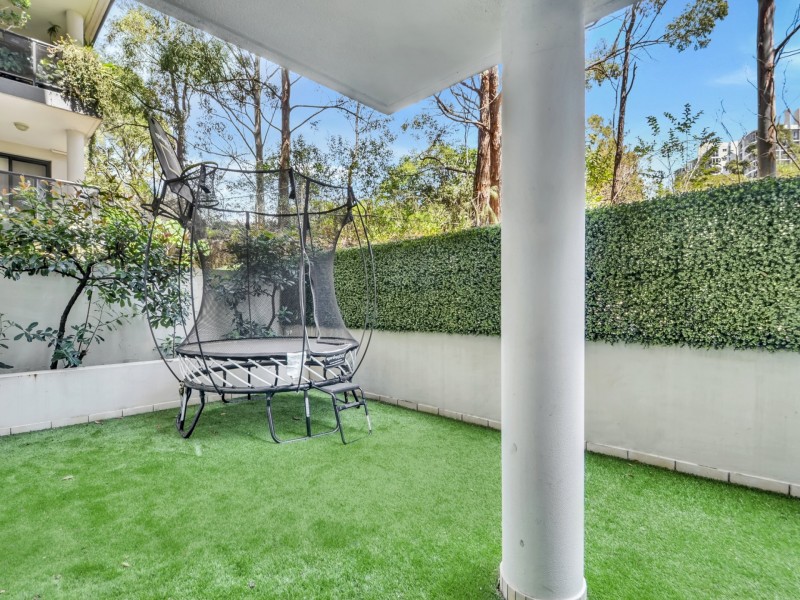 3/4 Taylors Drive, Lane Cove NSW 2066