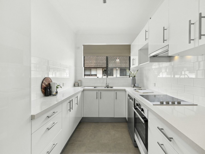 2/120 Burns Bay Road, Lane Cove NSW 2066