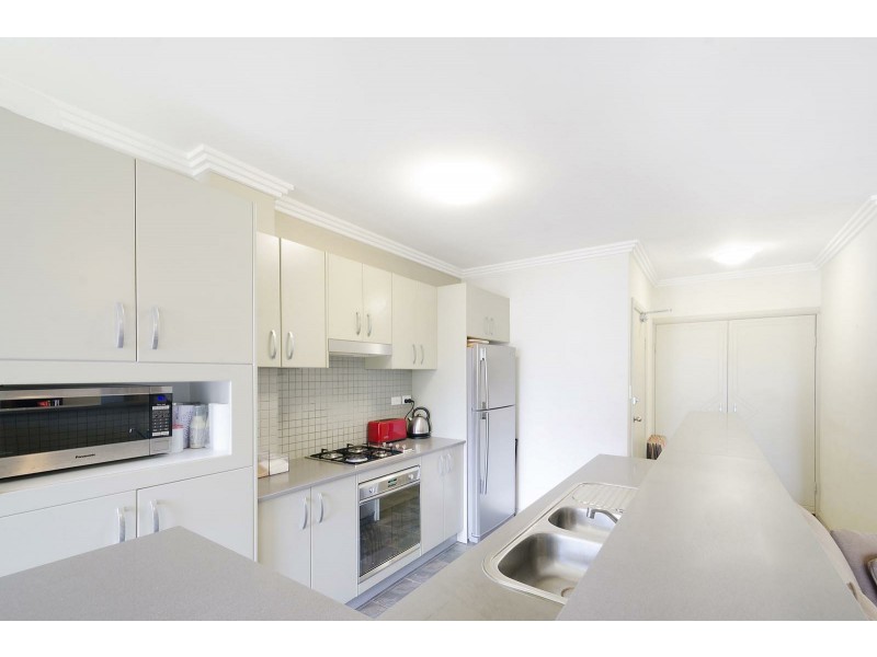 8/14 Eric Road, Artarmon NSW 2064