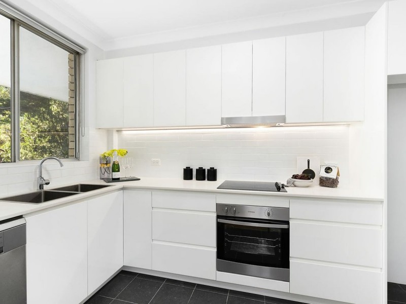 10/108-110 Burns Bay Road, Lane Cove NSW 2066