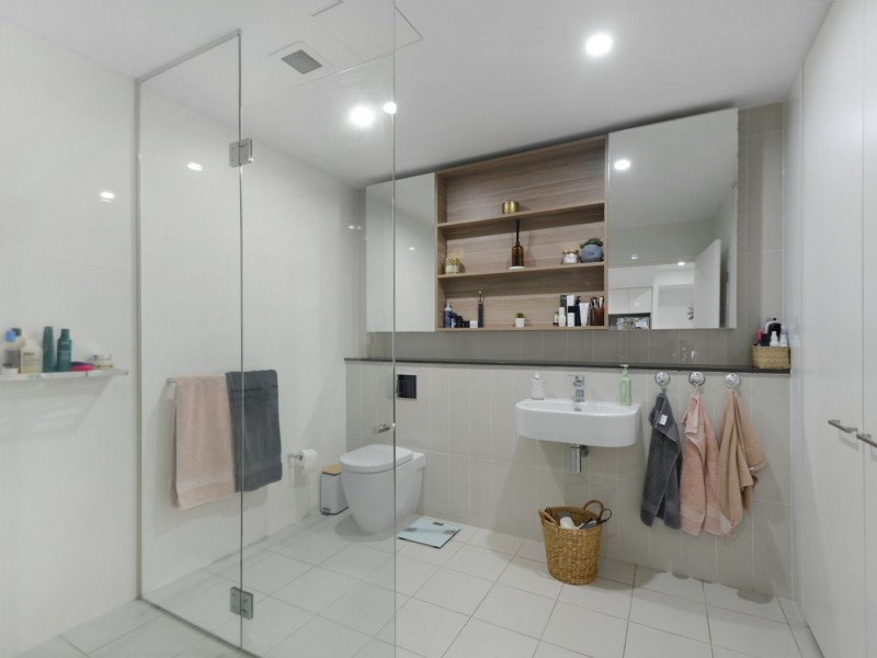 402/10 Waterview Drive, Lane Cove NSW 2066