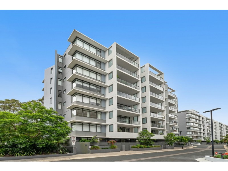 402/10 Waterview Drive, Lane Cove NSW 2066