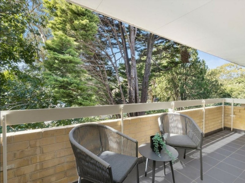 10/108-110 Burns Bay Rd, Lane Cove NSW 2066