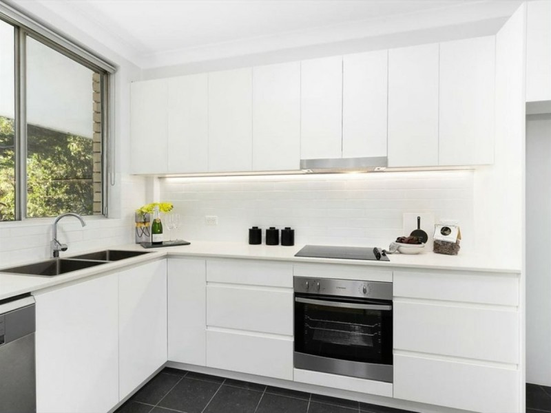 10/108-110 Burns Bay Rd, Lane Cove NSW 2066