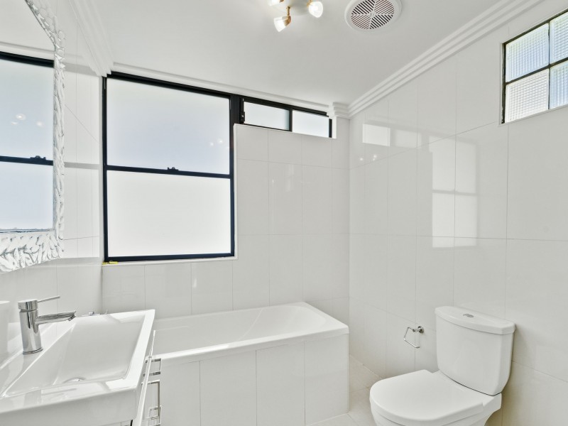 9 Berry Road, St Leonards NSW 2065