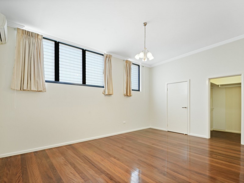 9 Berry Road, St Leonards NSW 2065