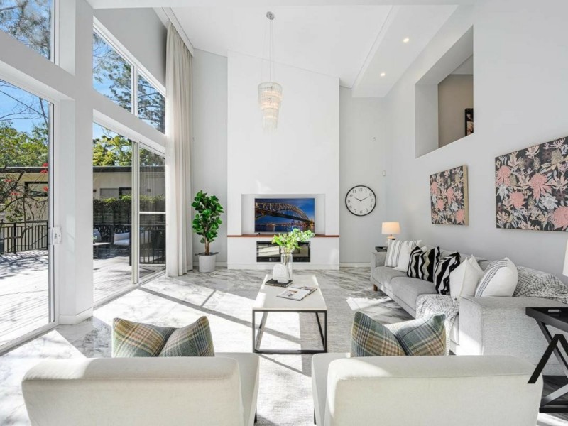 33 Beechworth Road, Pymble NSW 2073
