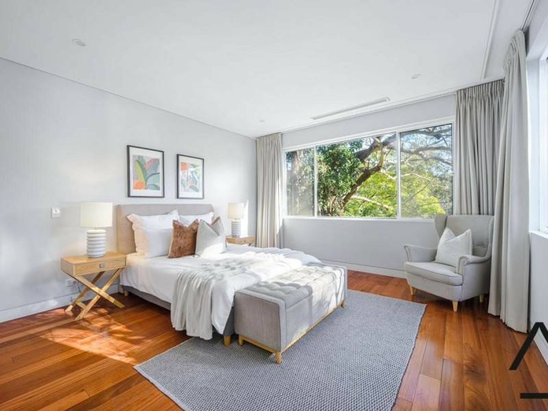 33 Beechworth Road, Pymble NSW 2073