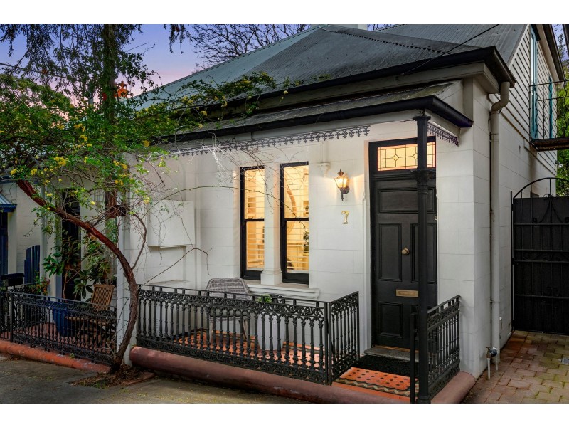7 Carrington Street, Balmain NSW 2041