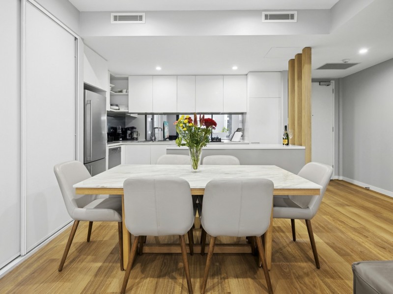 102/11 Waterview Drive, Lane Cove NSW 2066